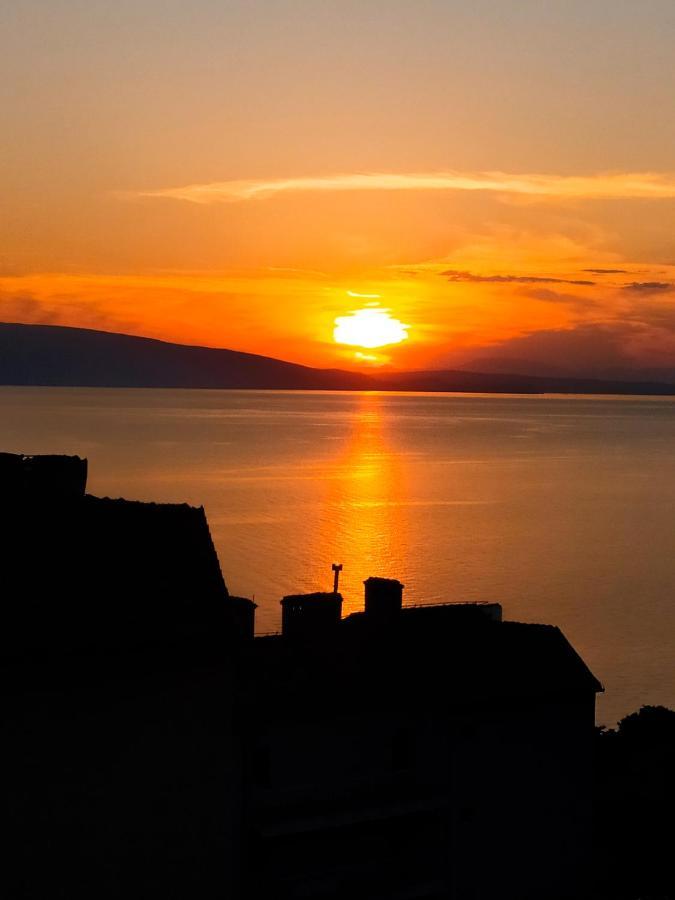 Novouredeni Stan S Balkonom I Pogledom Na More Senj  Eksteriør bilde